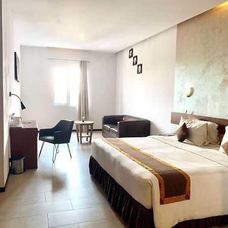 Xtra Hotel Бенгкулу Екстер'єр фото