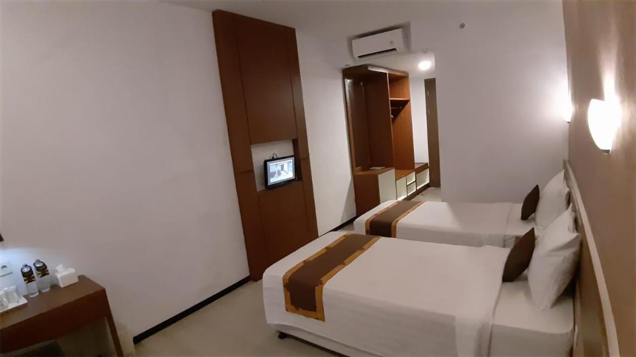 Xtra Hotel Бенгкулу Екстер'єр фото
