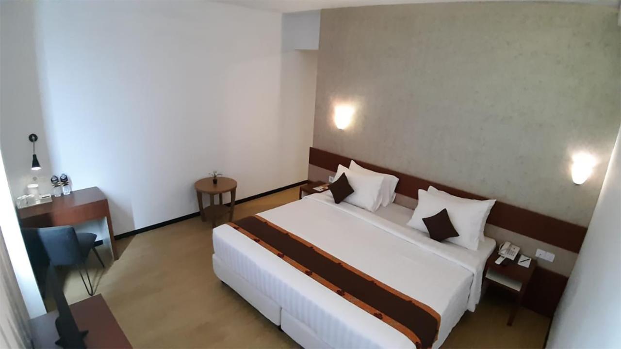 Xtra Hotel Бенгкулу Екстер'єр фото