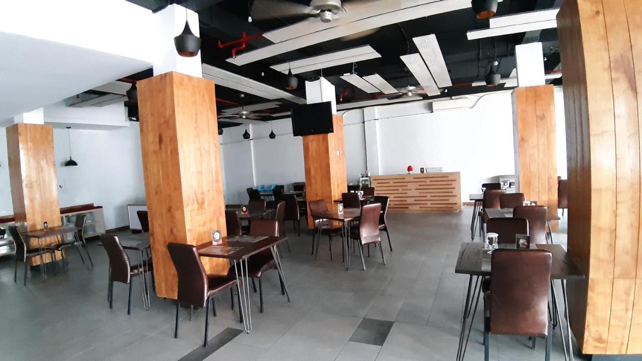 Xtra Hotel Бенгкулу Екстер'єр фото
