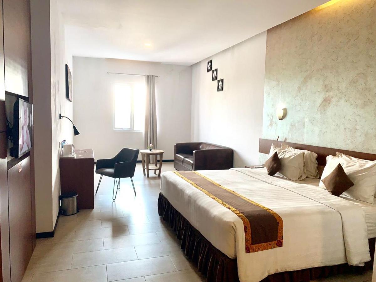 Xtra Hotel Бенгкулу Екстер'єр фото