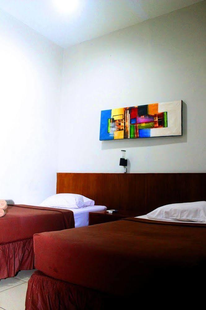 Xtra Hotel Бенгкулу Екстер'єр фото