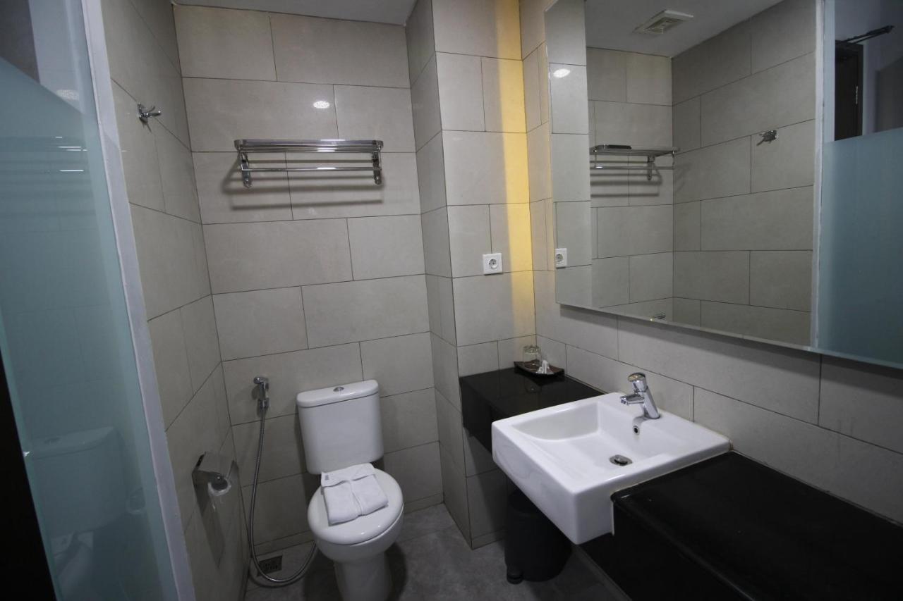 Xtra Hotel Бенгкулу Екстер'єр фото