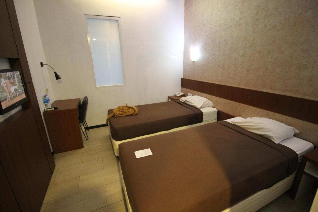 Xtra Hotel Бенгкулу Екстер'єр фото